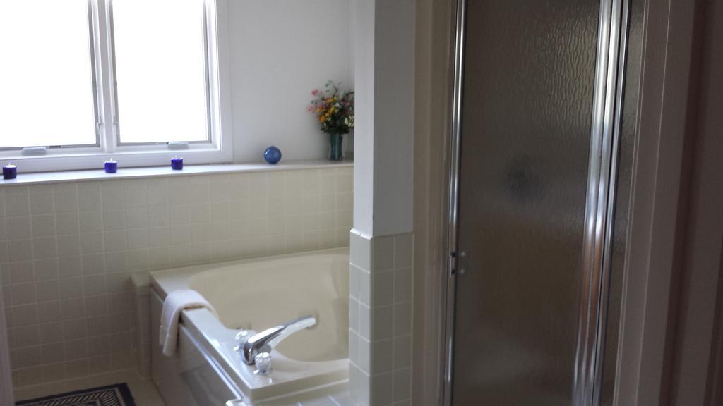 Lovely Townhouse With Views リンカーン エクステリア 写真