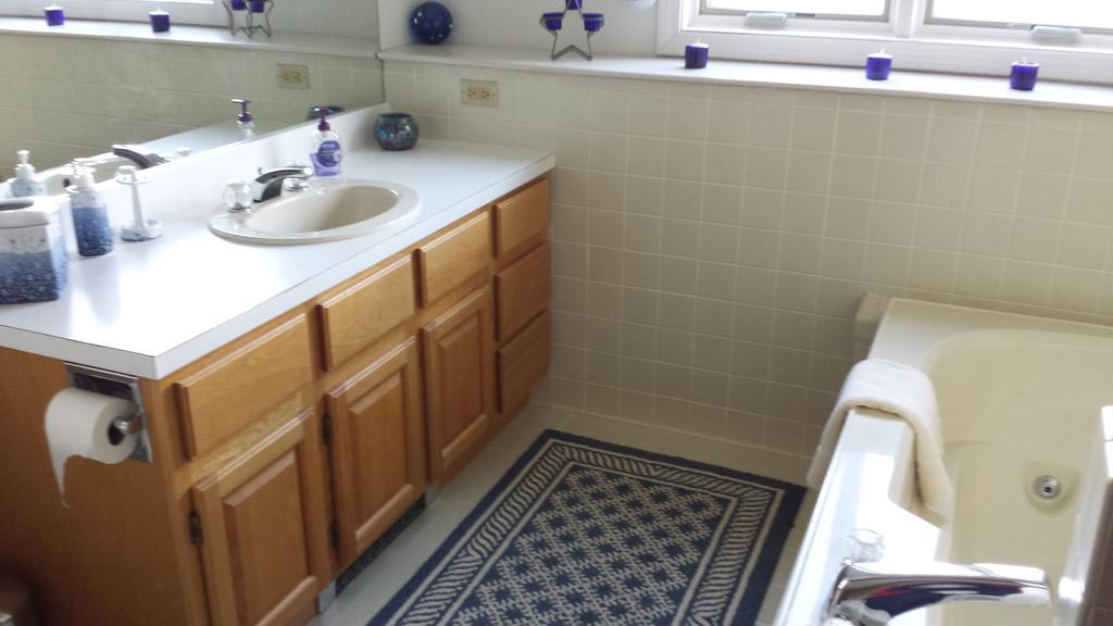 Lovely Townhouse With Views リンカーン エクステリア 写真